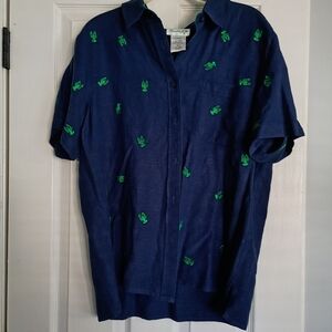 Quacker Factory Large Navy Blue Button Up Shirt with Green Lobster Accents